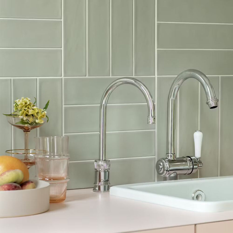 Quooker Classic Nordic Round Boiling Water Tap with Tank - Chrome